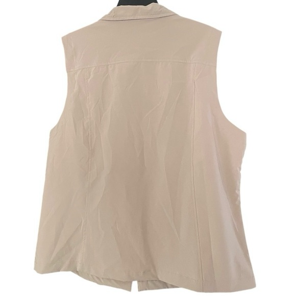 TravelSmith Vest Womens 1X Tan Pockets Full Zip Photographer Utilitarian Fishing - Picture 2 of 5